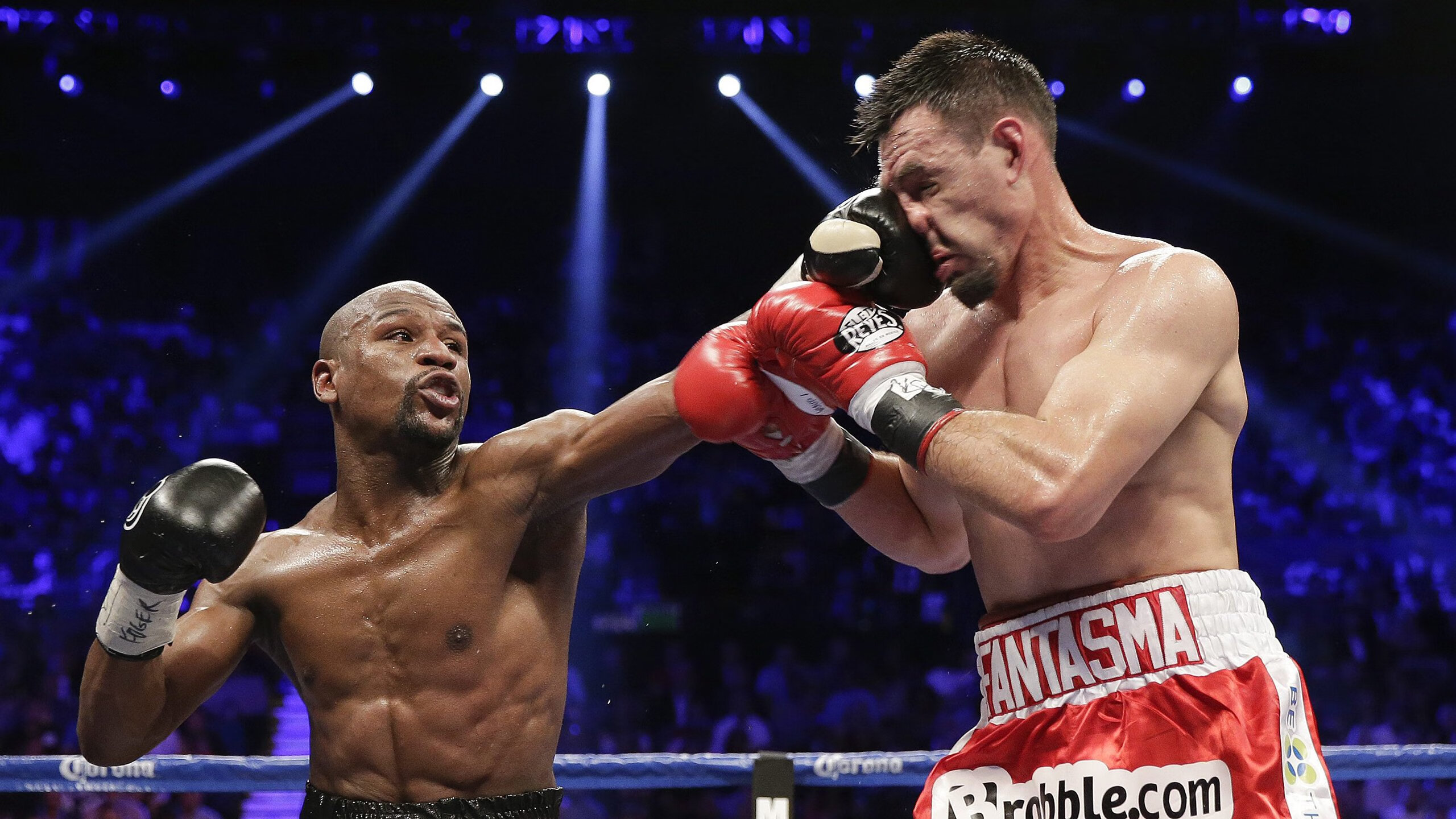 新兴足球国家在国际赛场崭露头角，格局逐步变化，新兴足球运动员