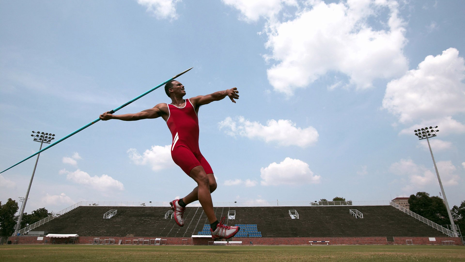 区域性体育产业园区纳入发展重点项目，体育园区规划方案